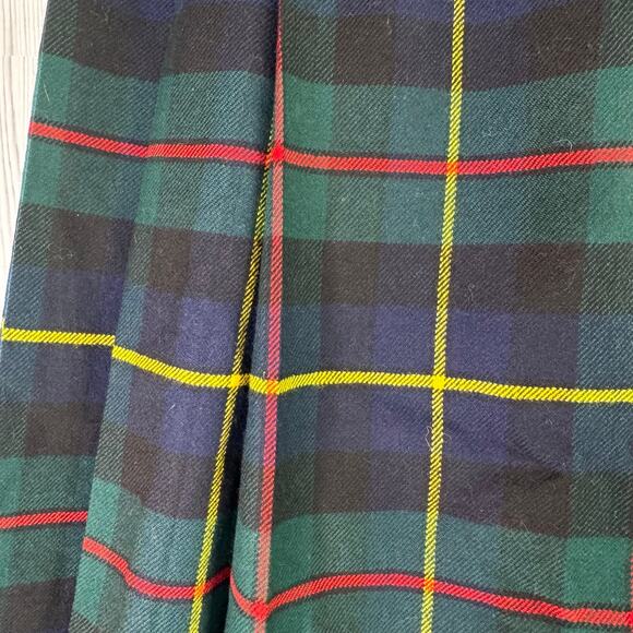 Trimingham's VTG Wool Tartan Plaid Long Skirt Bermuda  Pleats 26 inch Waist - Picture 2 of 6